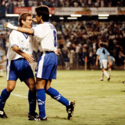 Lorente y Chano celebran uno de los goles de los cinco goles del Tenerife al Lazio