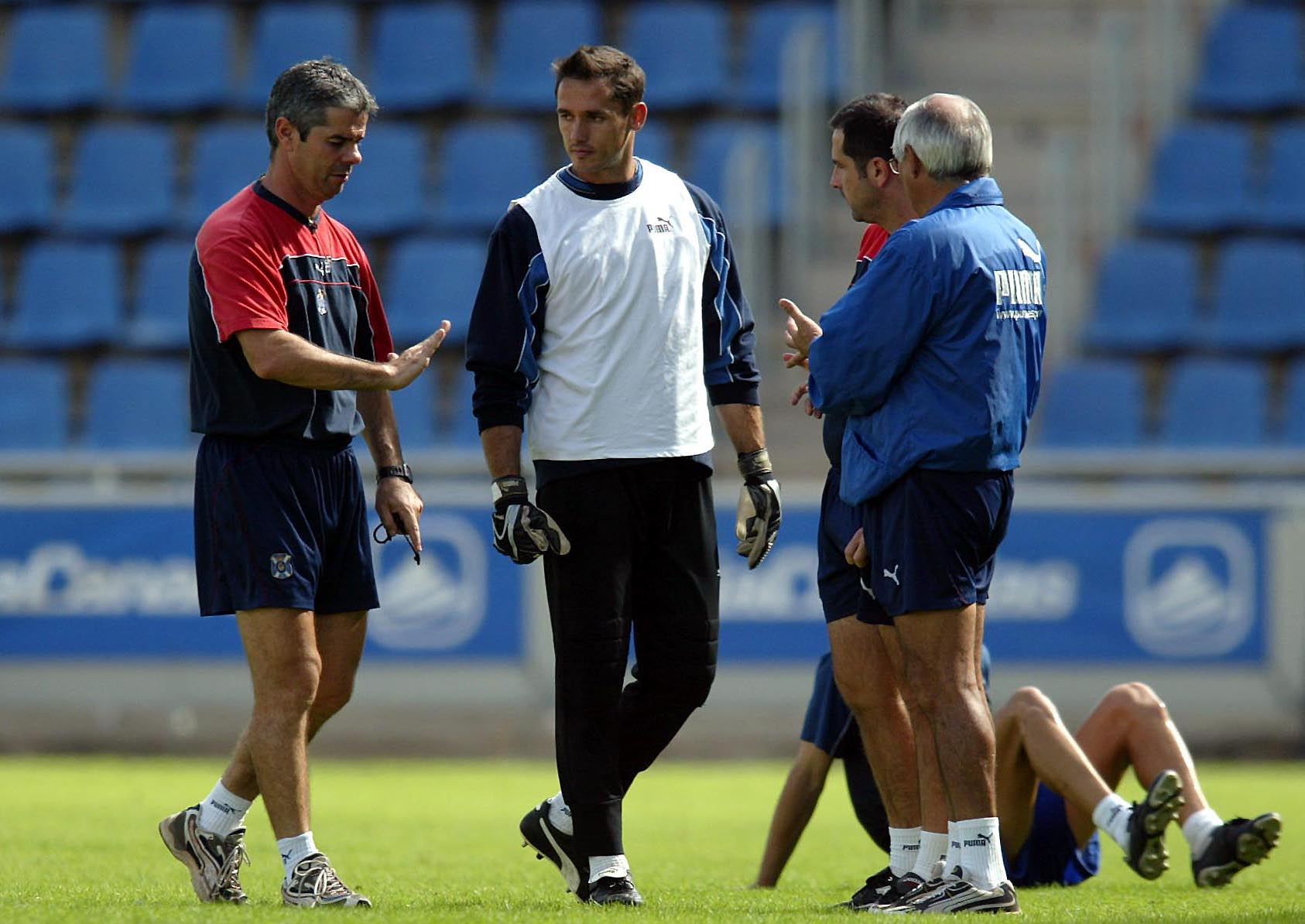 2003-2004: Cambios, cambios y más cambios